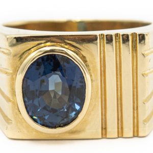 Estate Yellow Gold and Sapphire Ring