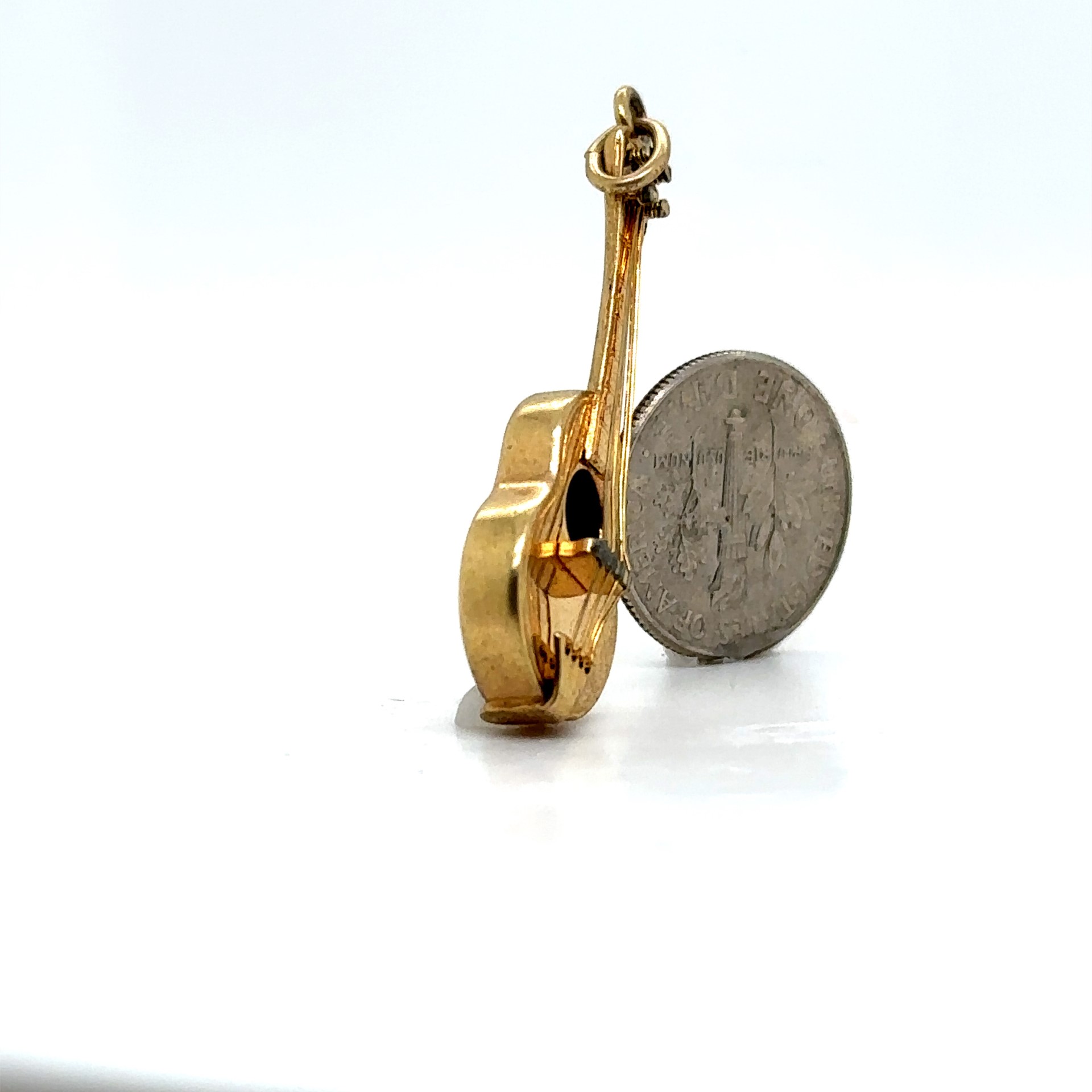 Vintage Yellow Gold Guitar/Mandolin Charm
