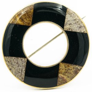 Victorian Yellow Gold Scottish Hardstone Brooch