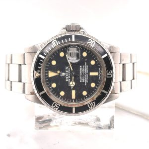 MK Personal Collection Rare Rolex Submariner Ref 1680 Superlative Chronometer Wristwatch Circa 1977