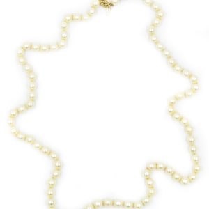 Contemporary Pearl Necklace with Yellow Gold Clasp