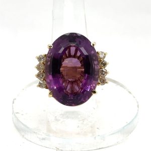 Estate Yellow Gold Diamond and Amethyst Ring