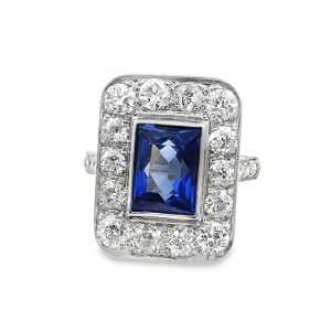 Estate Art Deco Platinum and Diamond Ring