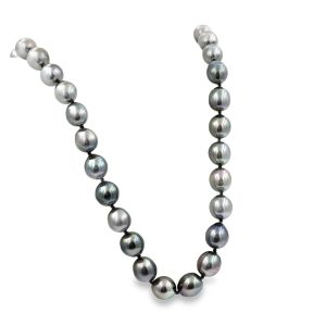 Estate Cultured Black Tahitian Pearl Necklace